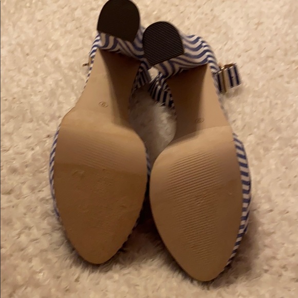 It’s High Heel Denim Striped Shoes Size 9 - Picture 5 of 8